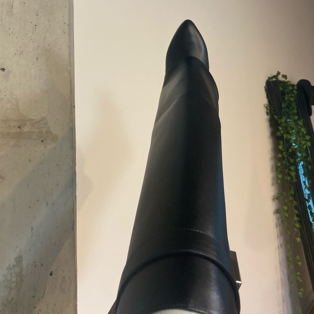 Givenchy SHARK LOCK PANT BOOTS IN LEATHER - Picture 4 of 7